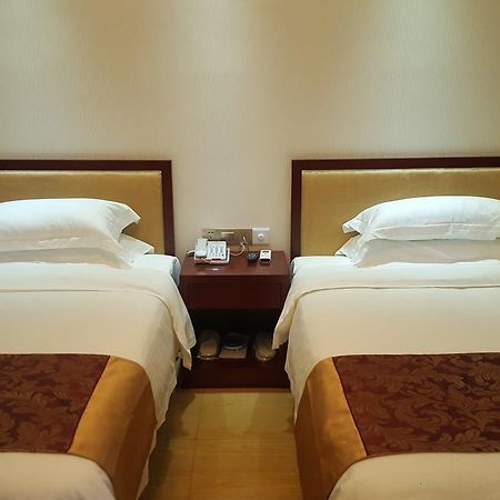 Jian Guo Grand Hotel Ban Si Khay Exterior photo