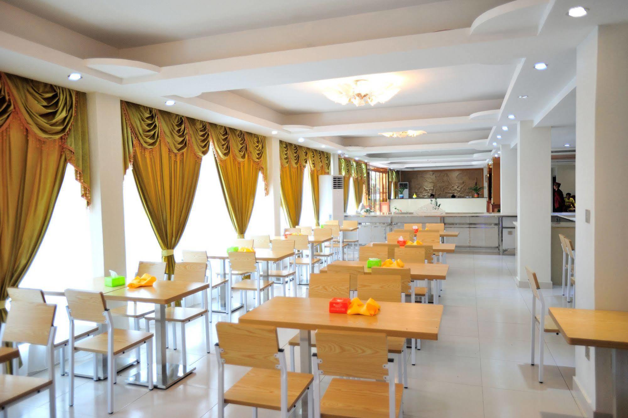 Jian Guo Grand Hotel Ban Si Khay Exterior photo