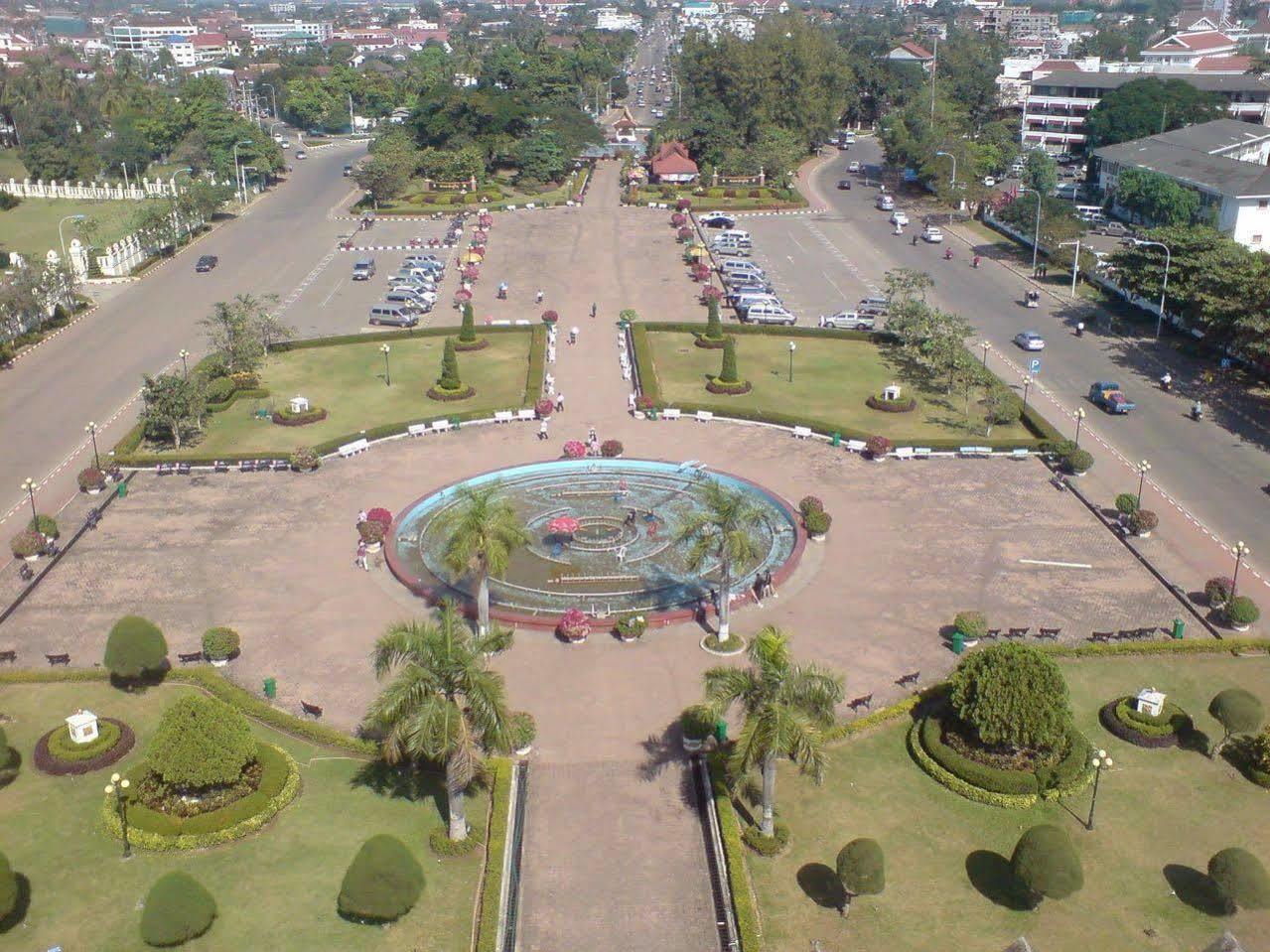 Jian Guo Grand Hotel Ban Si Khay Exterior photo
